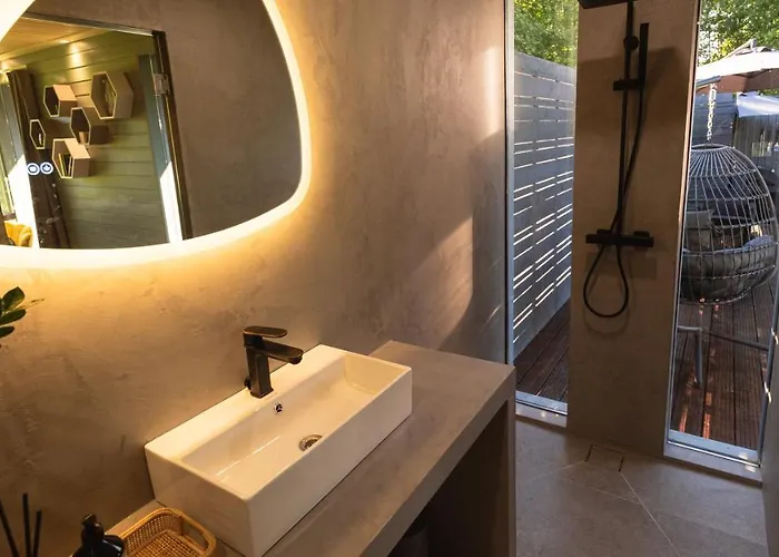 Kaeaerapesa Orman Evi Vihtra