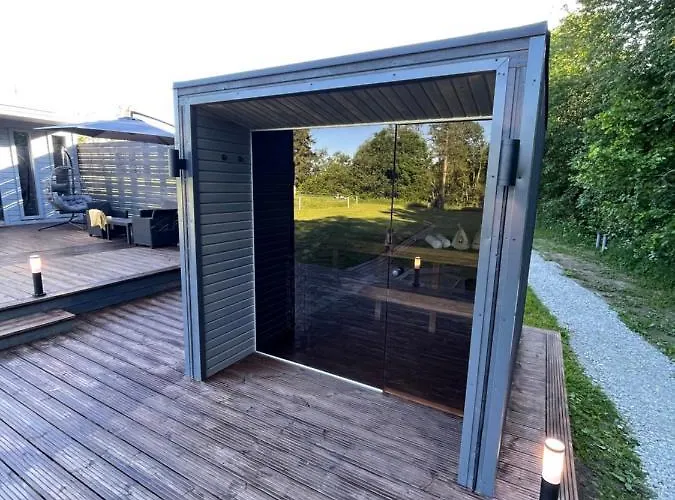 Jaktstuga Kaeaerapesa Vihtra